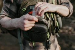 Elkton Outdoors Fly Fishing Vest Backpack With Wading Pack