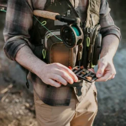 Elkton Outdoors Fly Fishing Vest Backpack With Wading Pack