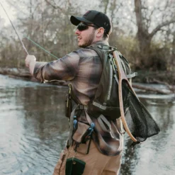 Elkton Outdoors Fly Fishing Vest Backpack With Wading Pack