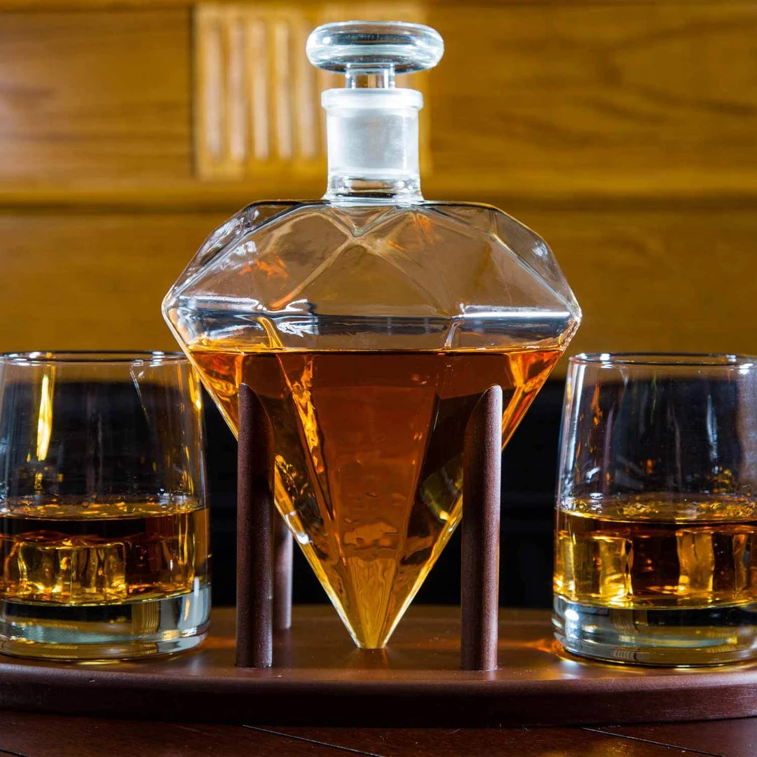 Atterstone Diamond Decanter Set With Whiskey Stones And Lowball Glasses 3 Atterstone Diamond Decanter Set With Whiskey Stones And Lowball Glasses