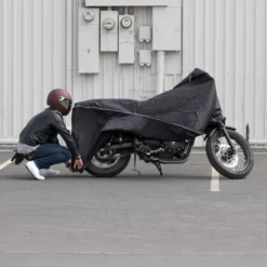 VuzMoto VEHICLE ACCESSORIES Corsair All-Weather Motorcycle Cover