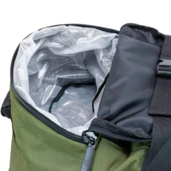 Elkton Outdoors Rolling Fishing Duffle Bag With Retractable Handle